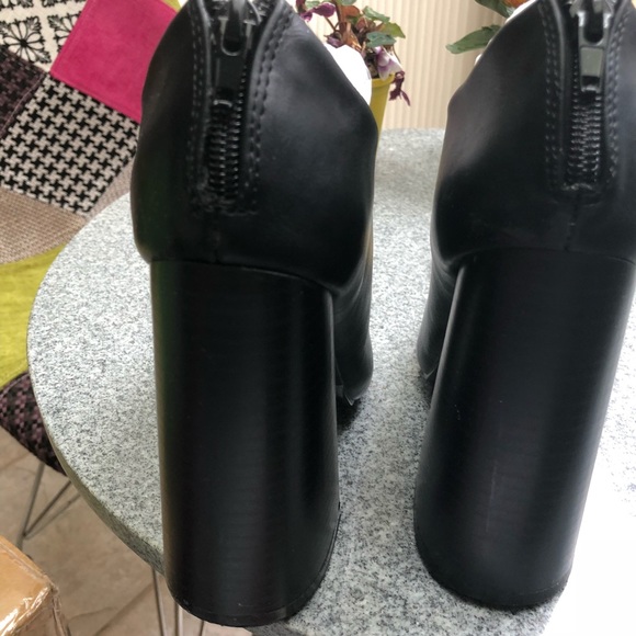 Black Leather Peep Toe Shootie 6 - Picture 5 of 7